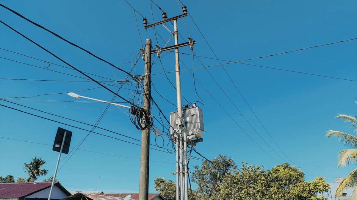 Electricity poles street view — COGO field photo