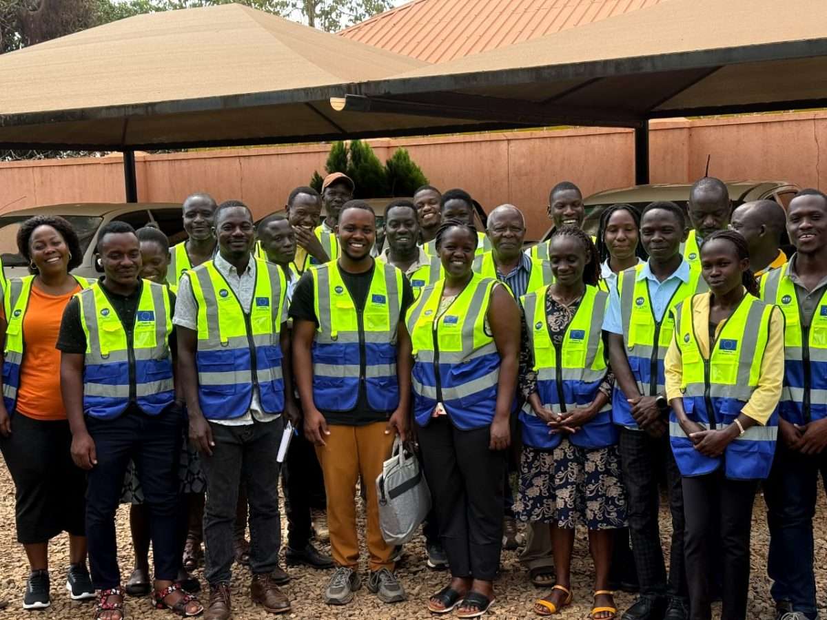 Field team group photo hi-vis 3 — COGO field photo