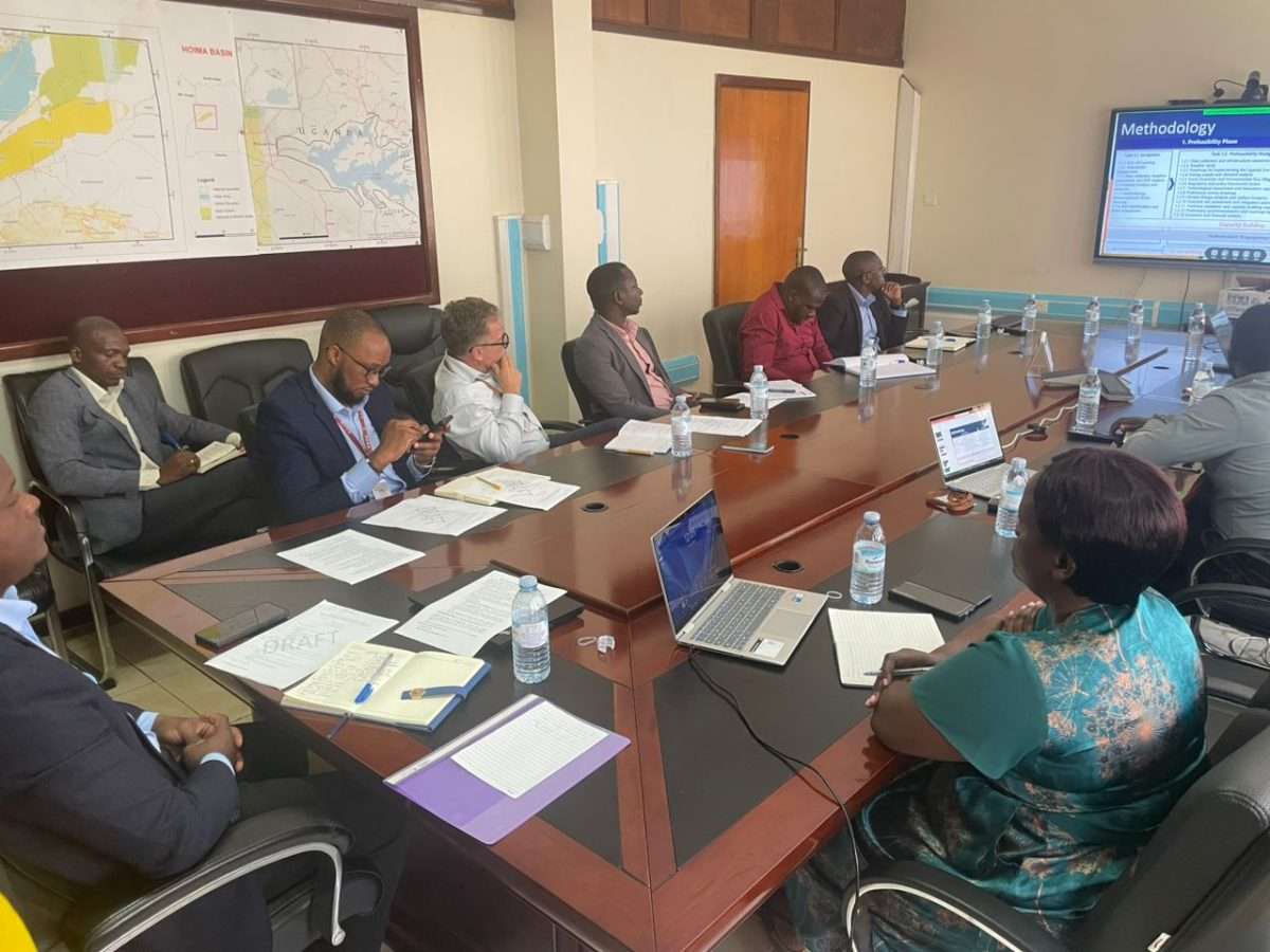Methodology presentation boardroom 1 — COGO field photo
